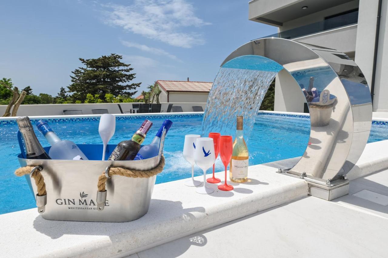 Apartamento The Eagle Novalja Exterior foto
