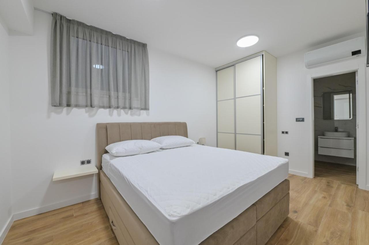 Apartamento The Eagle Novalja Exterior foto